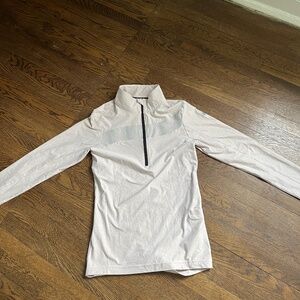 Endeavor Pullover